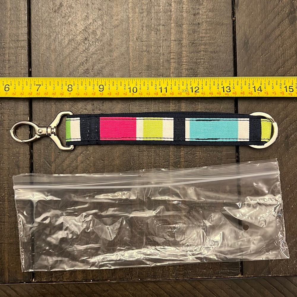Thirty-One Hang-It-Up Key Fob - New